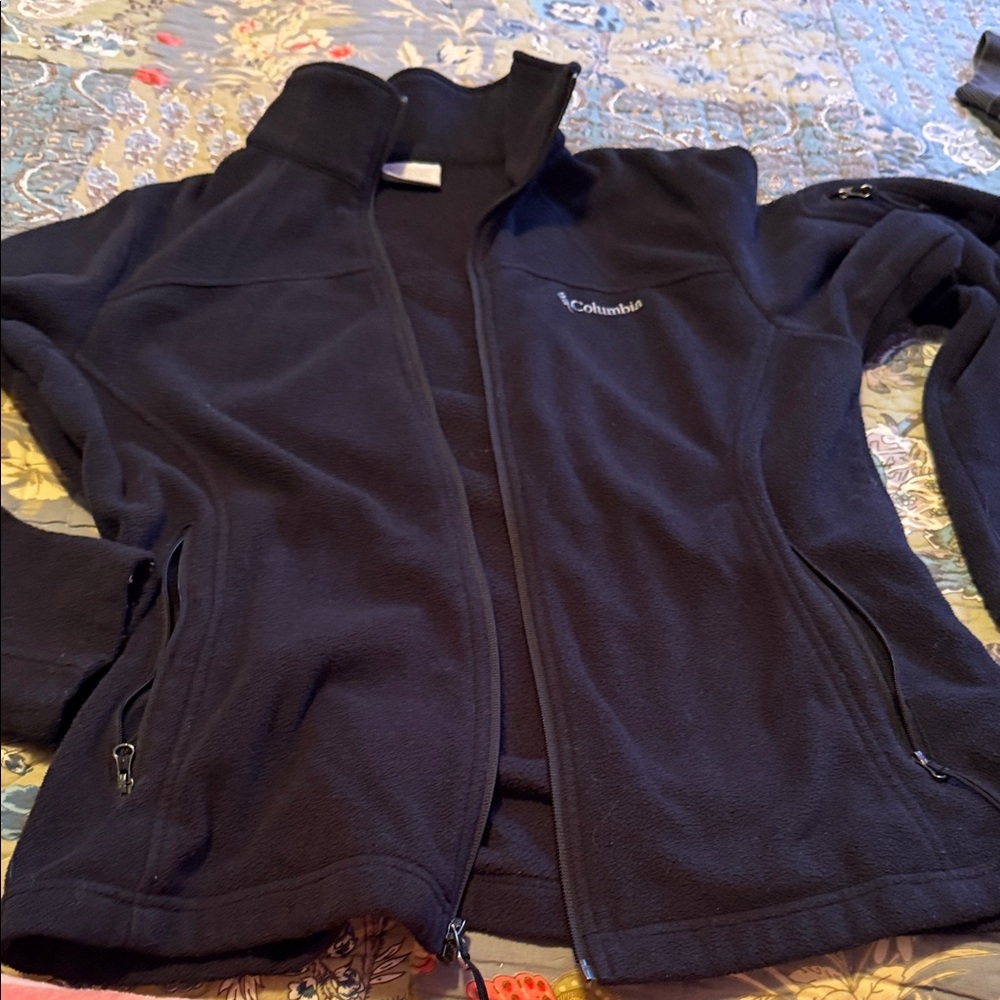 Columbia Black Full-Zip Fleece Jacket